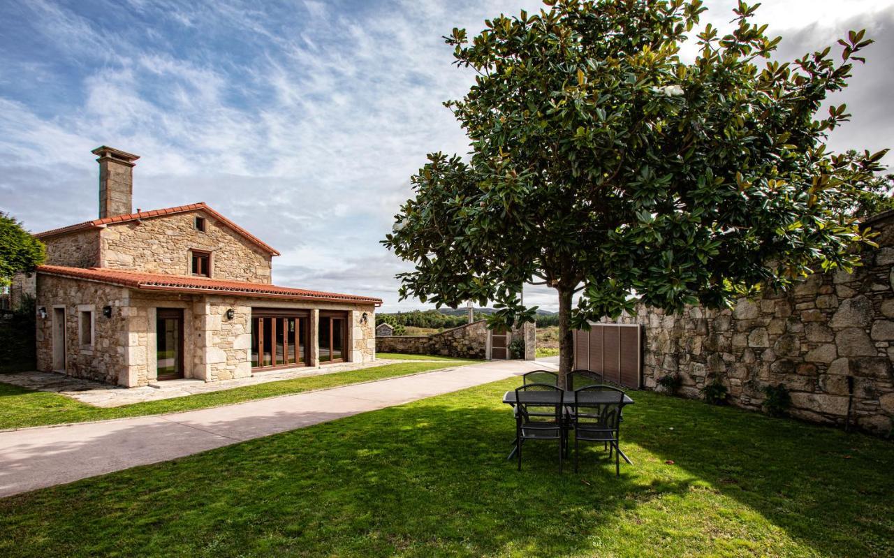 Pensua Roncudo Villa Corme-Aldea Exterior photo
